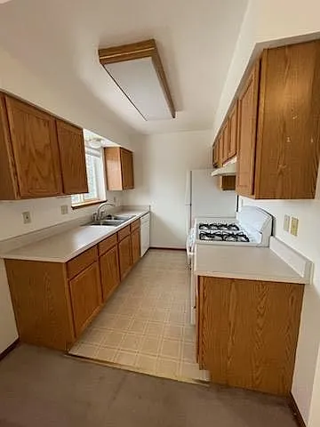 881 Homedale Road, Unit 887 — Photo 3