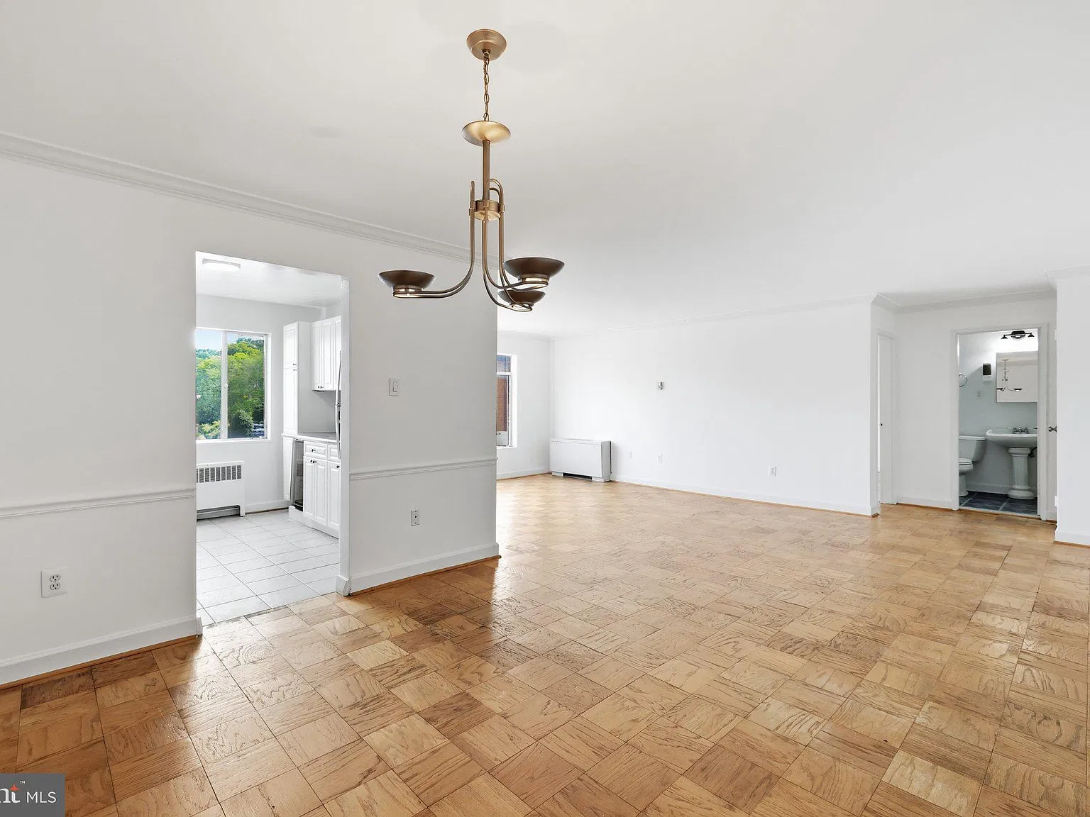 Kenwood Place Co — Photo 4