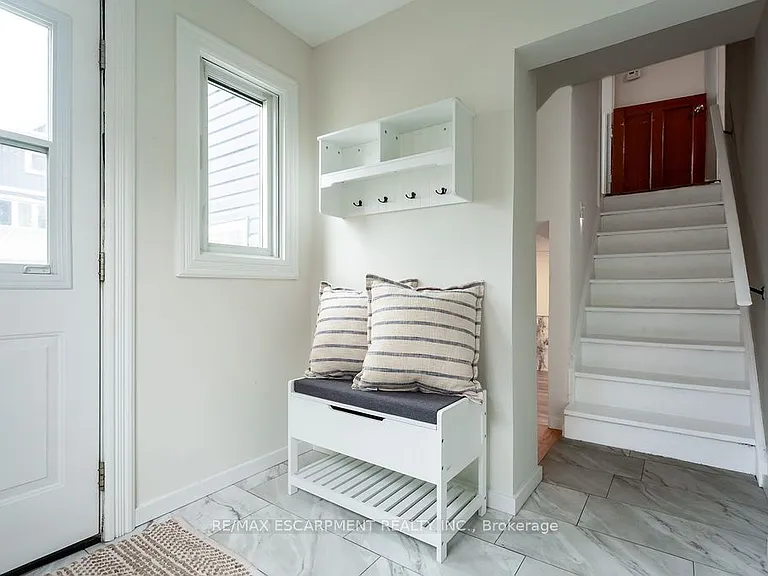270 Beach Blvd — Photo 29
