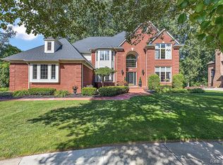 53519 Wayburn Ct, Shelby Township, MI 48315
