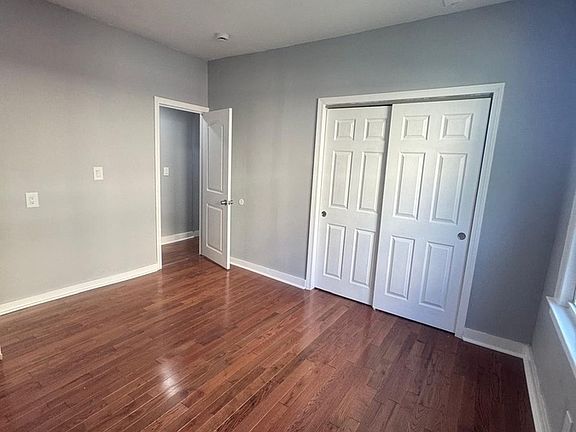 4th image of 1214 Whalley Ave #1