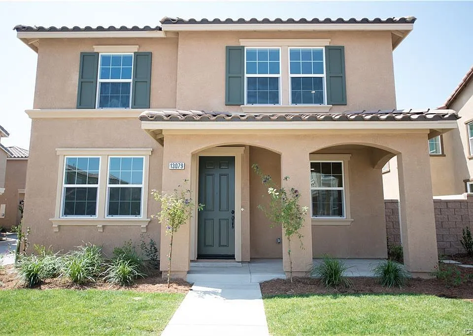 13079 Goldenrod Dr