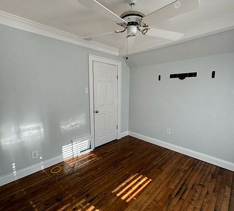 5th image of 2320 Annalee Ave