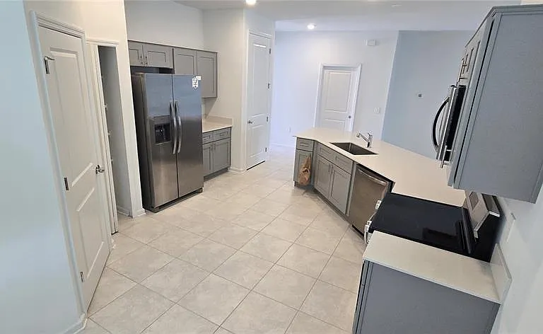 1433 Deepwater Cir #A — Photo 5