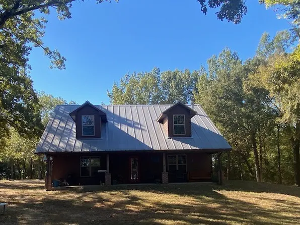 15 County Road 3100, Clarksville, TX 75426