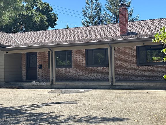 3rd image of 19541 Tweed Ct