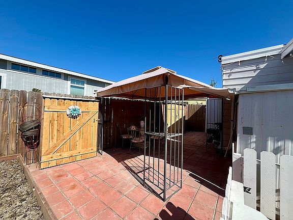 5th image of 15621 Beach Blvd Space 74