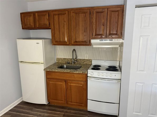 1219 2nd Ave APT 103