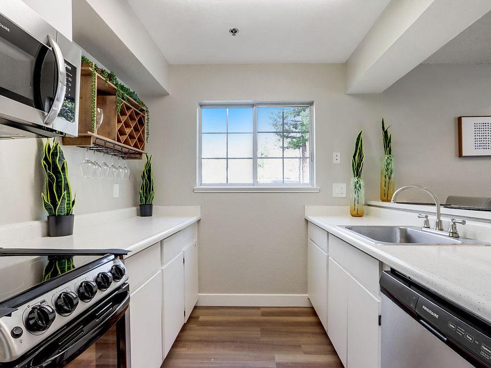 1st image of 12355 Alcosta Blvd #488M