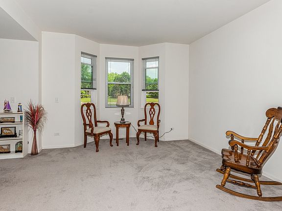 5th image of 3101 Gloria Ln