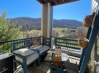 1354 Stone Creek Ln #207, Charlottesville, VA 22902