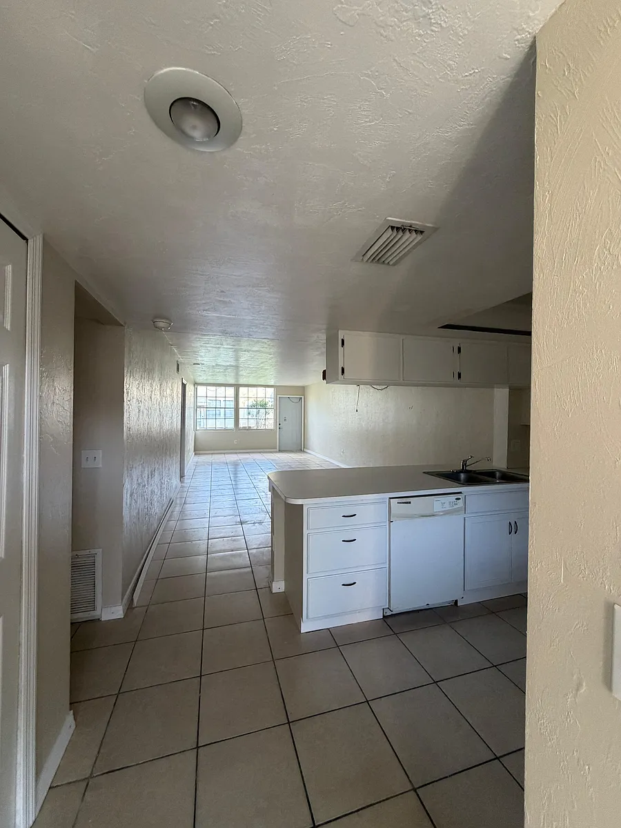 Building Photo - 201 Palm Beach Trace Dr