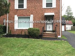 1982 Torbenson Dr, Cleveland, OH 44112