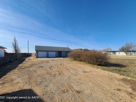 2nd image of 1408 SE 58th Ave