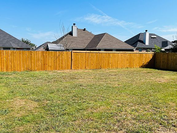2nd image of 5387 Bluebell Dr