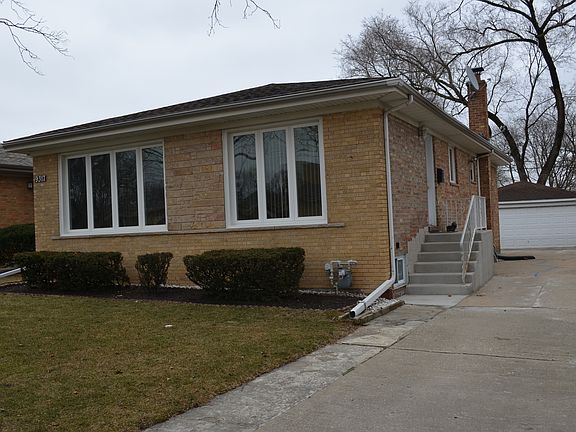 2nd image of 9317 Kolmar Ave