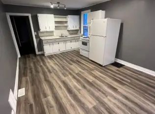33 Forsythe St #1A, Fort Erie, ON L2A1X1