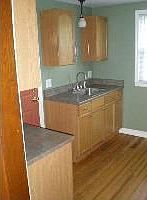 2nd image of 905 S Center St