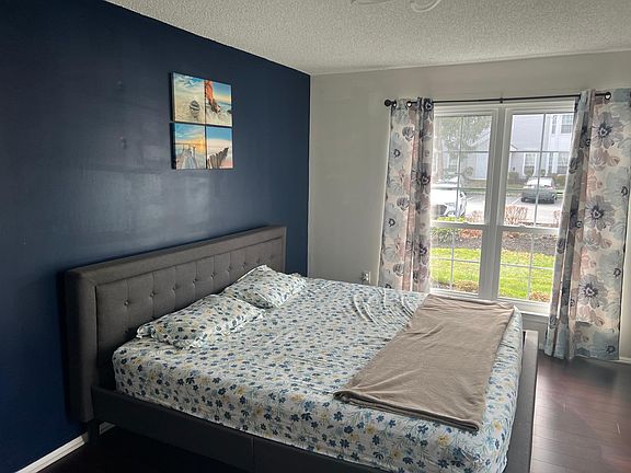3rd image of 234 Kempsey Dr