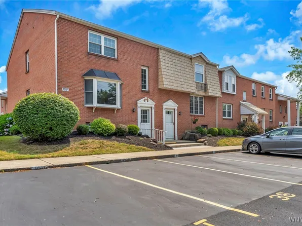 3907 Bowen Rd APT 35, Lancaster, NY 14086