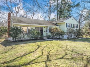 15 Lambert Rd, White Plains, NY 10605