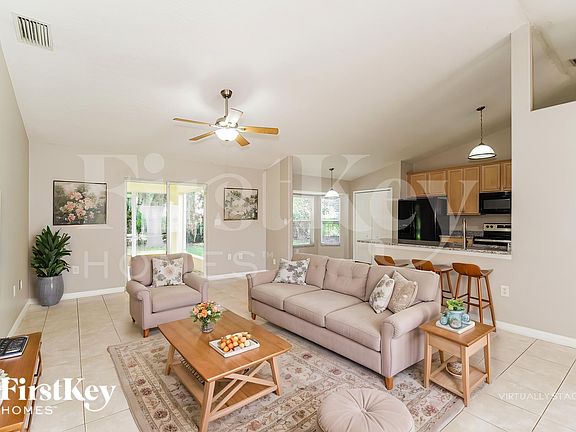 3rd image of 766 Altara Ln NE