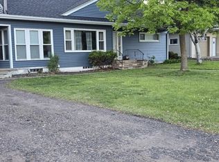 215 13th St S #B, Hudson, WI 54016