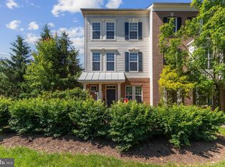 46246 Milthorn Ter, Sterling, VA 20165