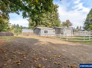 710 Hopkins St, Falls City, OR 97344