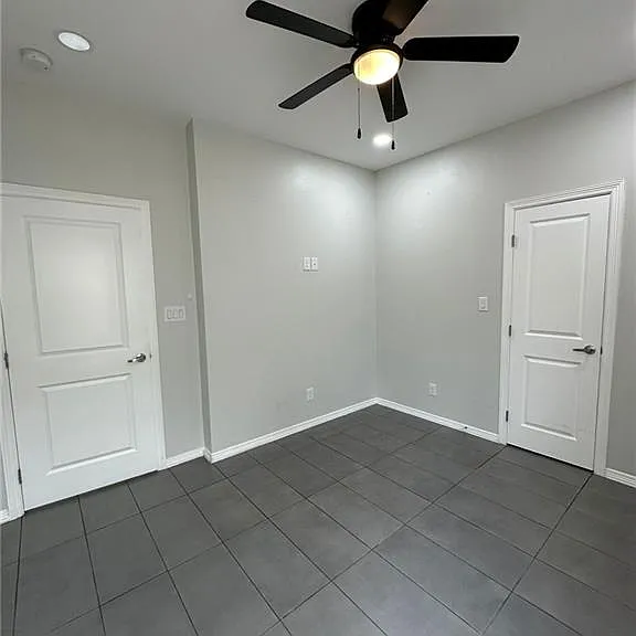 11006 N 33rd Ln #4 — Photo 9