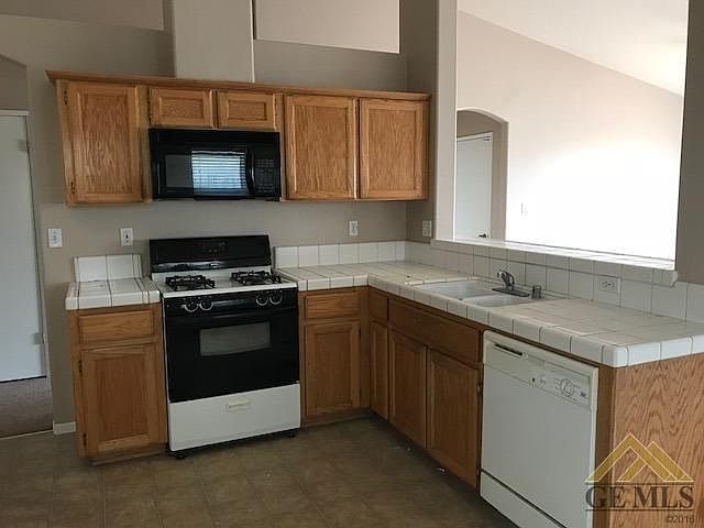 2nd image of 4803 Bluestone Dr