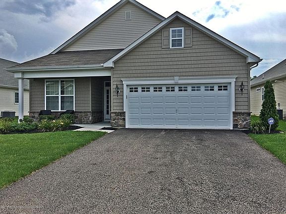 2nd image of 42 Eagle Ridge Cir