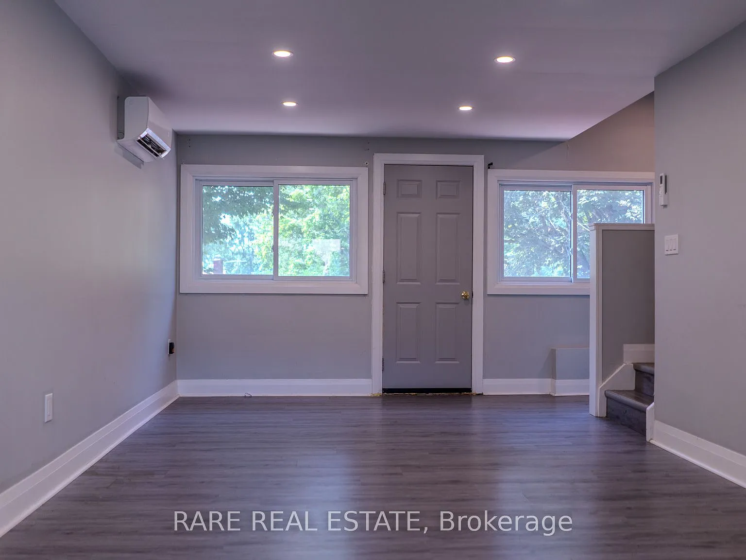 4 bed, $1,900 — Photo 4