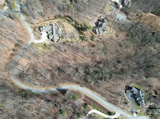 217 Chatsworth Ct, Flat Rock, NC 28731