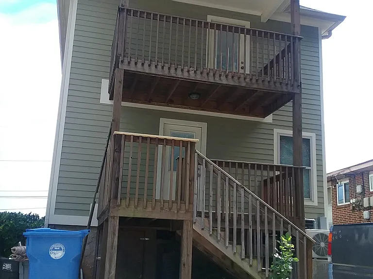 1011 Oak St #B — Photo 1