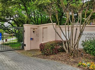 64 Harbour Point Cir, Fort Worth, TX 76179