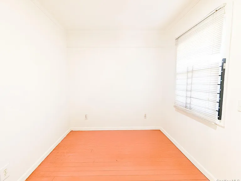 806 Oliver Ave #1 — Photo 7