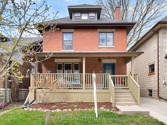2nd image of 5 Cove Rd