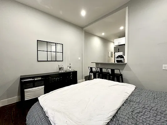 Rented by Corcoran | media 13