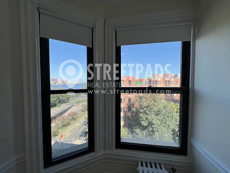 2 bed, 9999 sqft, $3,400 — Photo 4
