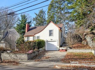 63 Risley Rd, Brookline, MA 02467