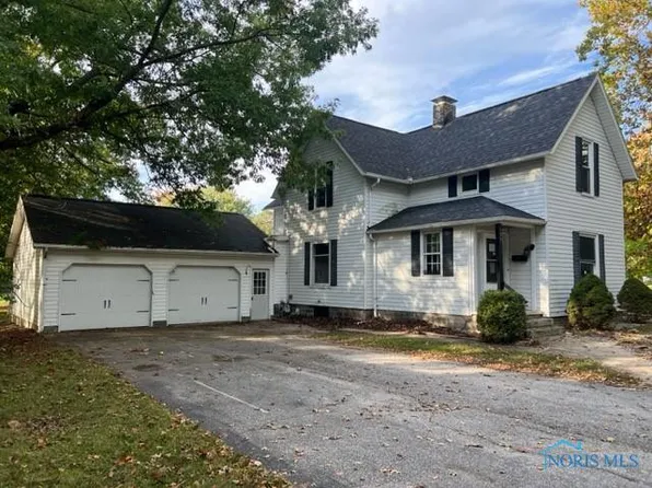 935 W High St, Bryan, OH 43506