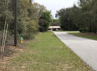 2393 W Green Ct, Citrus Springs, FL 34434