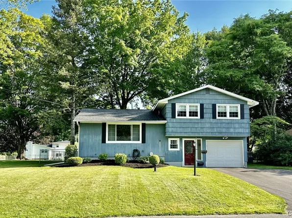 103 Riverine Rd, Liverpool, NY 13090
