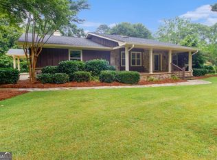 3322 Pate Dr, Snellville, GA 30078