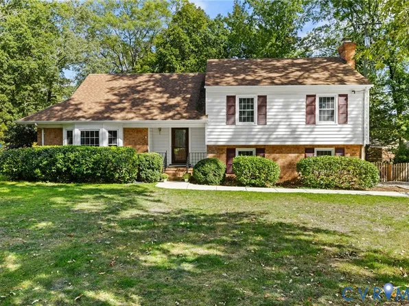 1509 Village Grove Rd, Henrico, VA 23238