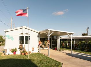 Woodbridge Mobile Village, Hobe Sound, FL 33455