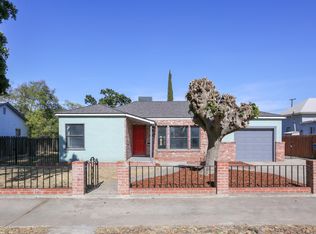 520 N F St, Tulare, CA 93274
