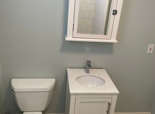 17 Jersey St UNIT 2, Marblehead, MA 01945