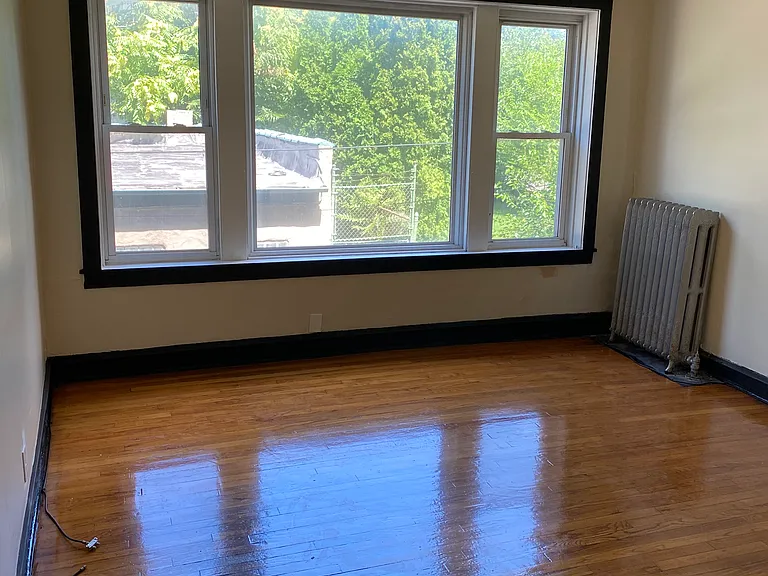 6018 S Vernon Ave #2 — Photo 11